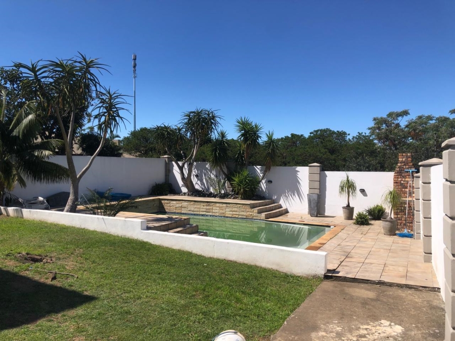 To Let 3 Bedroom Property for Rent in Nahoon Valley Park Eastern Cape